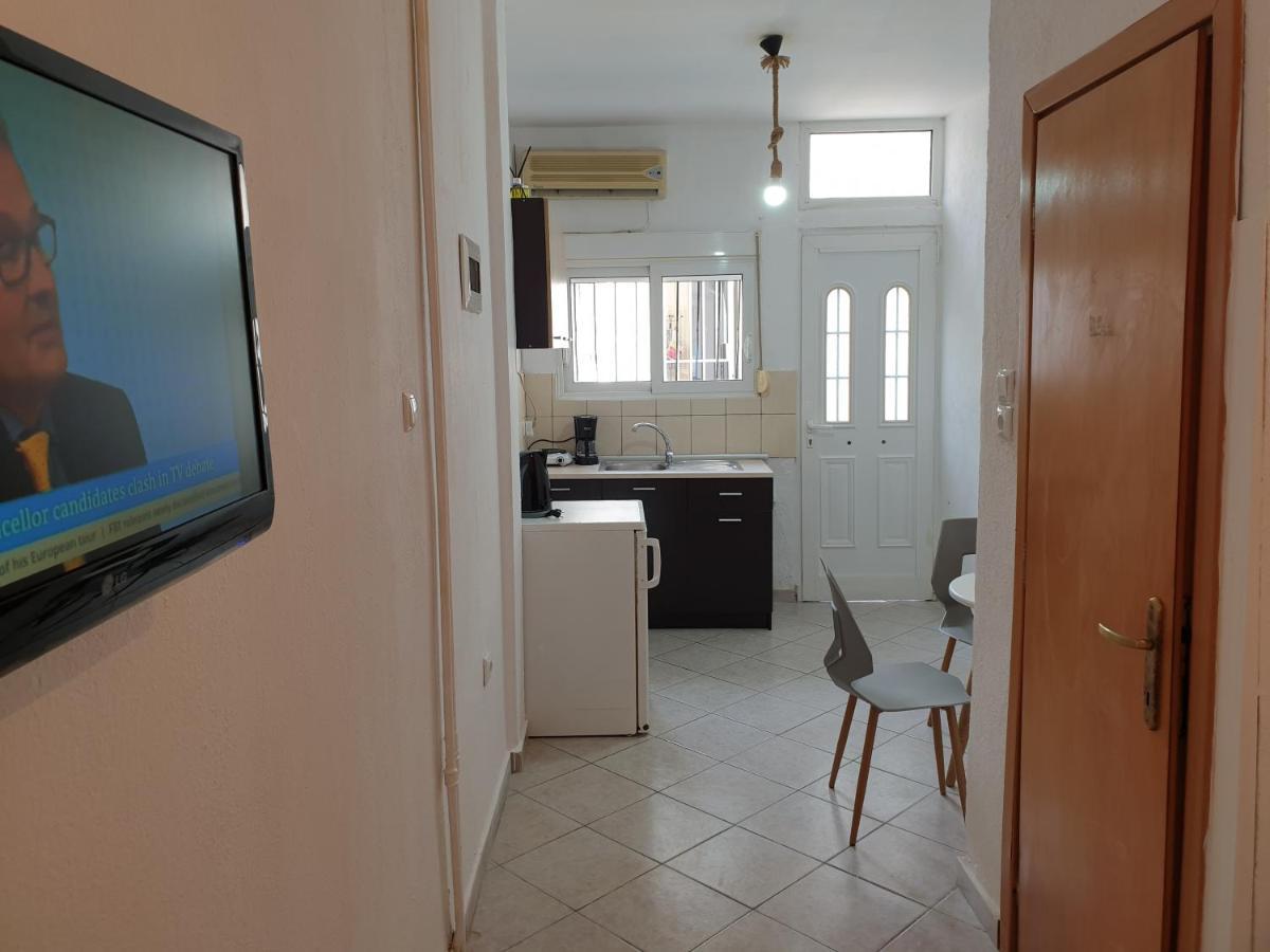 Central Studio Kavala* Kültér fotó
